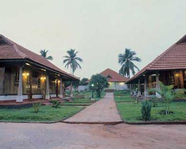 فندق أيسولا دي كوكو Poovar المظهر الخارجي الصورة