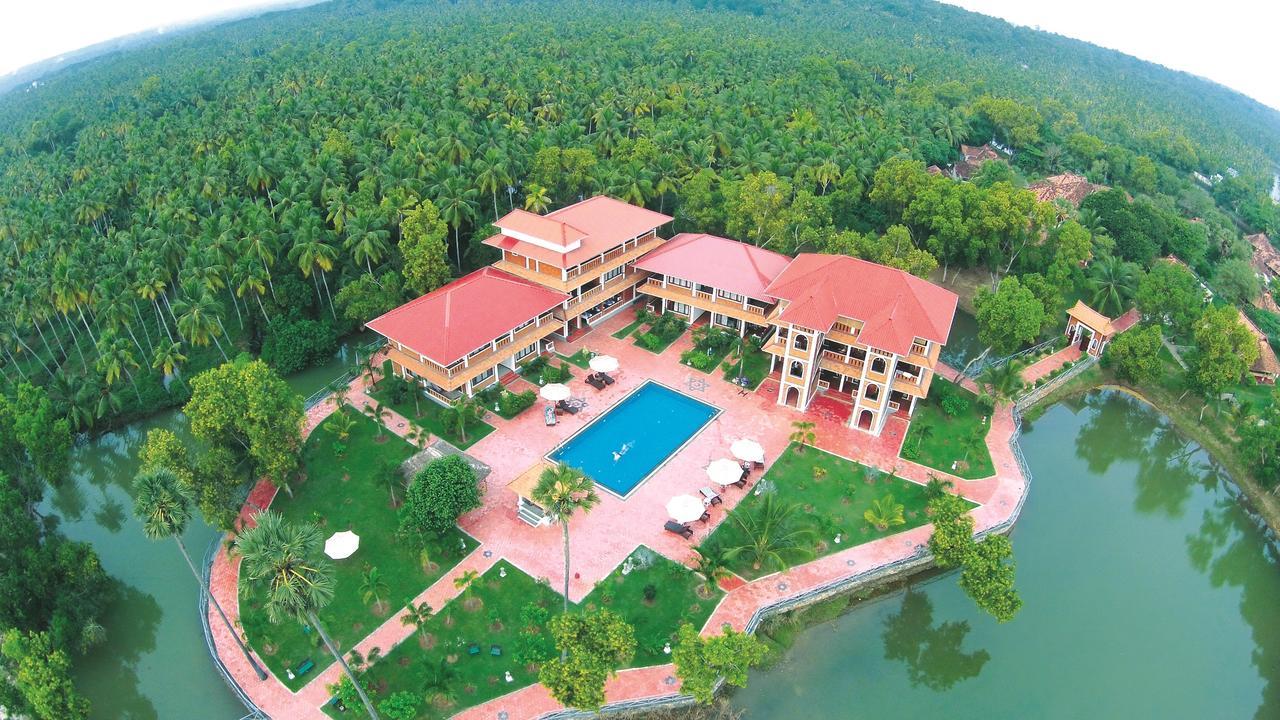 فندق أيسولا دي كوكو Poovar المظهر الخارجي الصورة